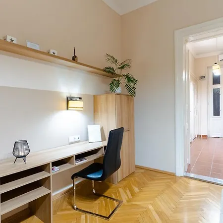 Apartment Center